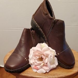 Lobo Solo Leather Zip-up Brown Booties, Size 8